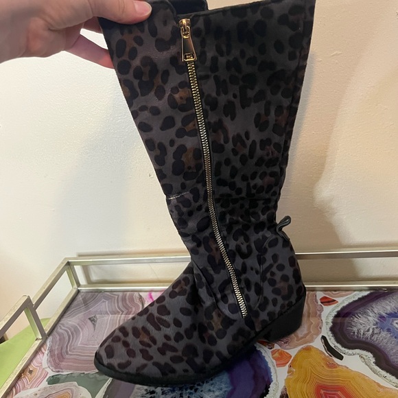 ⚡️⚡️$8 flash sale 😮👏 Leopard Print Boots with Zipper - Picture 5 of 8